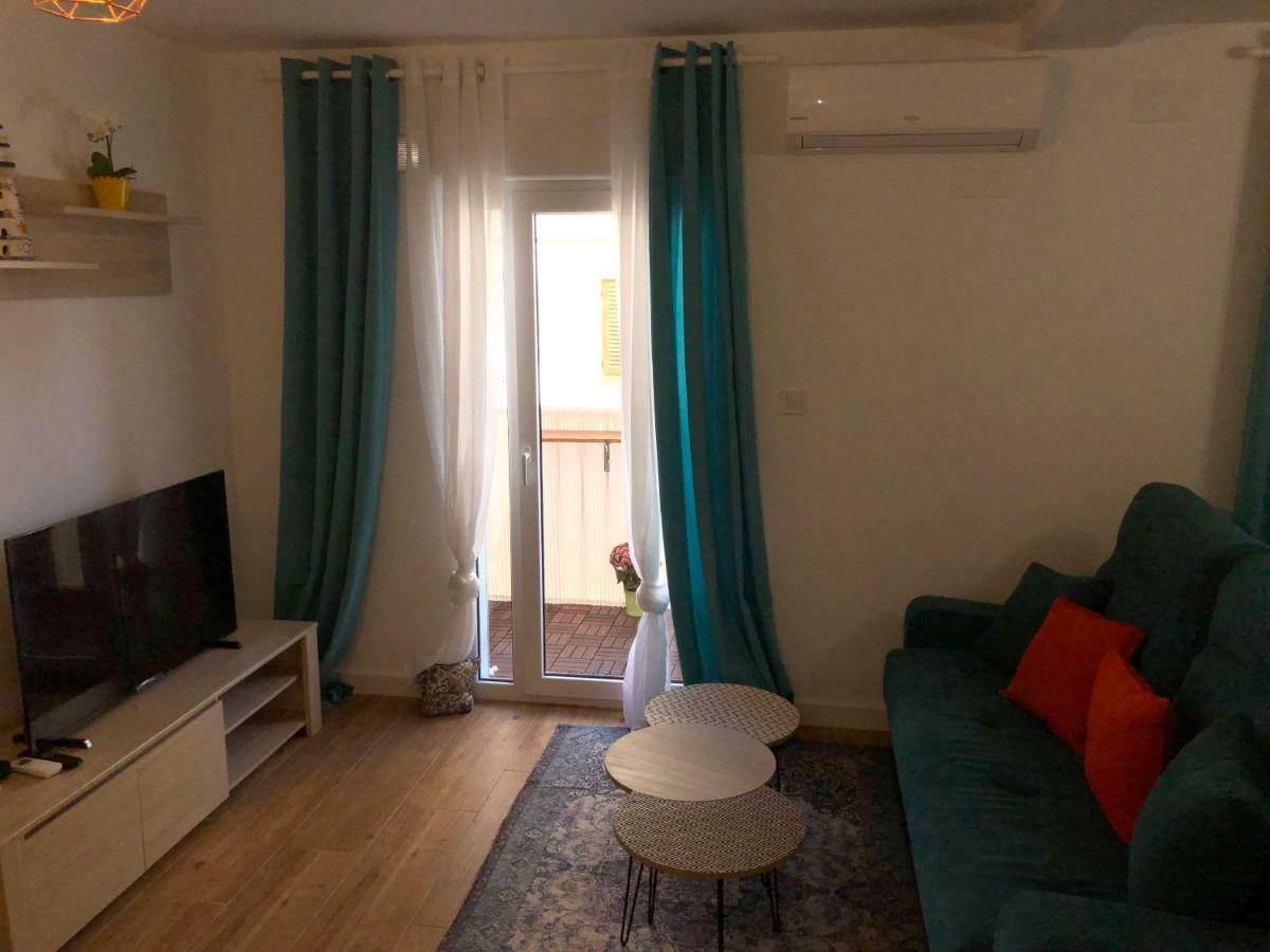 Exclusive Beach Apartment Valencia Exterior photo
